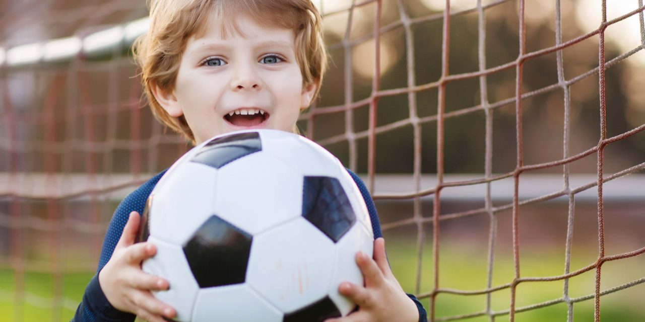 Develop The Self Esteem Of Your Toddler With Football Class