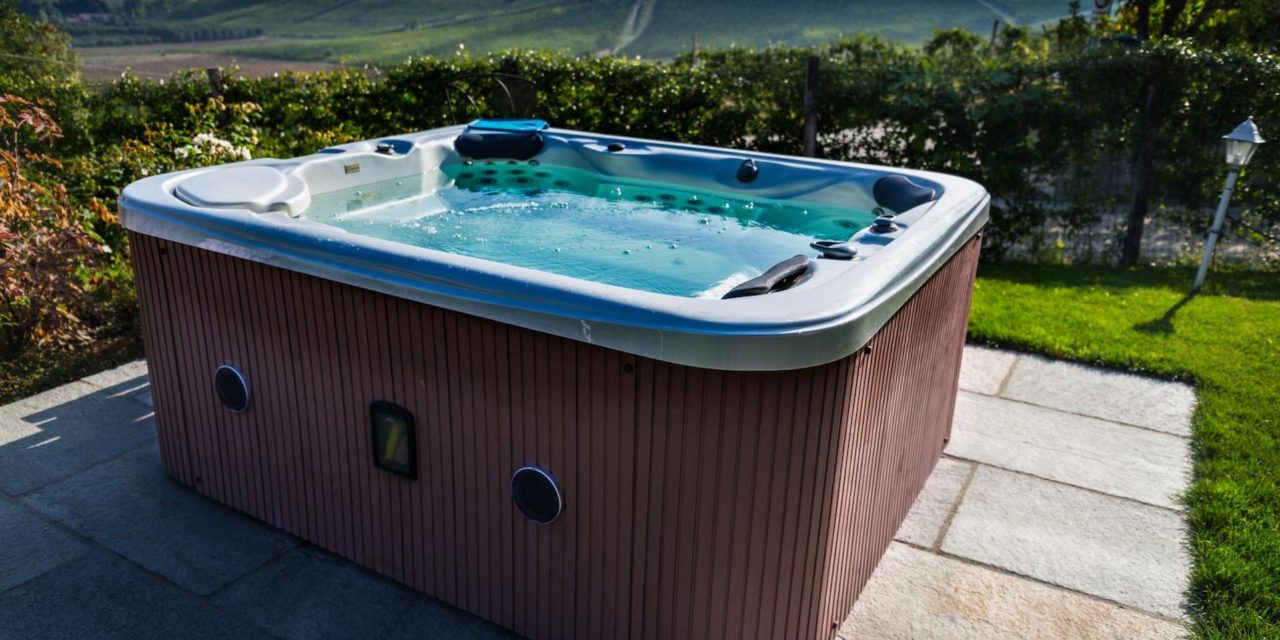 Never Make These Mistakes While Buying A Hot Tub