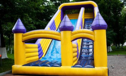 Why Large Inflatables Are A Growing Trend For Companies
